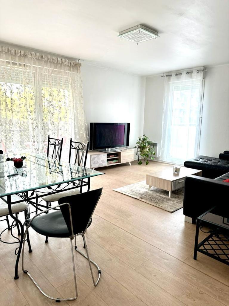 Big Logement , Jo2024, Stade De France, Paris, Metro , Parking Gratuit Saint-Denis  Exteriör bild